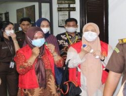 Kepala dan Bendahara BOS SMKN 1 Batam Tersangka Korupsi Dana BOS